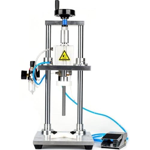 Pneumatic capping machine plastic oil pot punching machine sealing machine plastic bottle punching capping machine