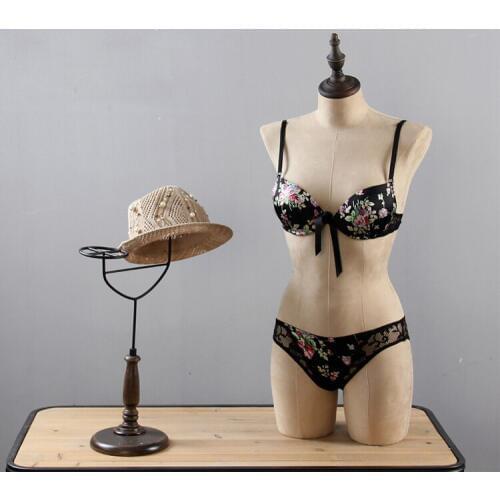 Hot Sale!! New Arrival Fabric Dressmaker Display Model Factory Direct Sell