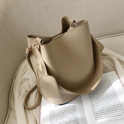 Totes Bags Women Large Capacity Handbags Women PU Shoulder Messenger Bag Female Retro Daily Totes Lady Elegant Handbags