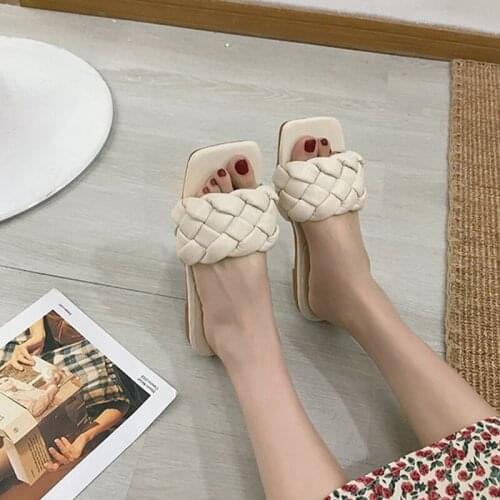 Womens Weave PU Leather Slippers Sandals Ladies Summer Shoes Slides Fashion Leisure Flat Shoes Charm Chic Female Beach Slippers