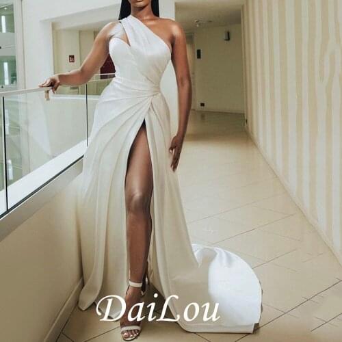 A-Line Floor-Length Trumpet/Mermaid Sleeveless Front-Split Ruffles Evening Dress 2021