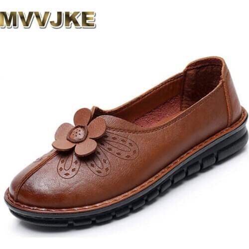 MVVJKEWomen Shoes Spring / Autumn Female Genuine Leather Flat Shoes Ladies Casual Slip On Single Shoes Mother Soft Comfort Work