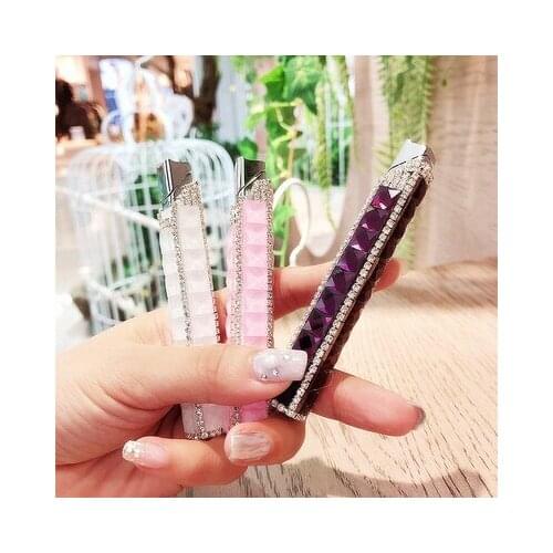 Cute Woman Ultra-thin Gas Lighter Water Drill Cigarette Lighter Repeated Inflatable Lighter 9.5cm