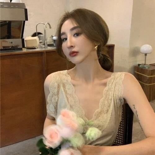 Summer Fashion Sexy Vest V-Neck Lace Top For Women French Style Vintage Sleeveless Solid Color Casual Tops