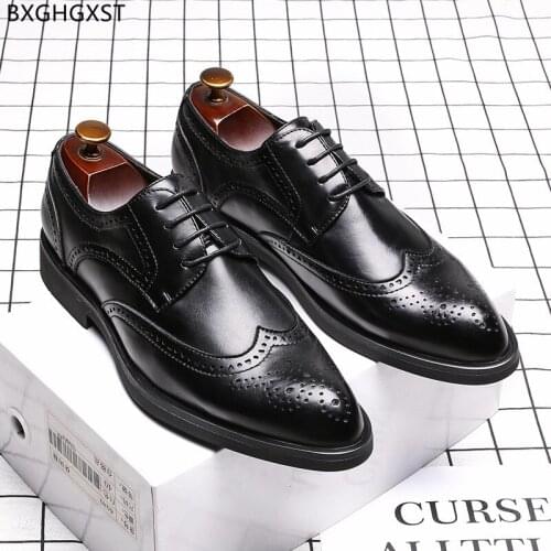 Oxford Dress Shoes Mens Fashion Wedding Shoes for Men 2021 Black Man Brogue Men Formal Shoes Zapatos De Vestir De Los Hombres
