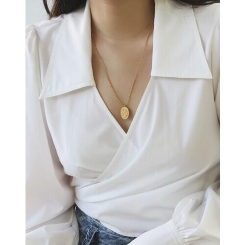 Homemade French Net Red Flower Gold Oval Lily Necklace Sweater Chain Long Titanium Steel 18K Gold Plated