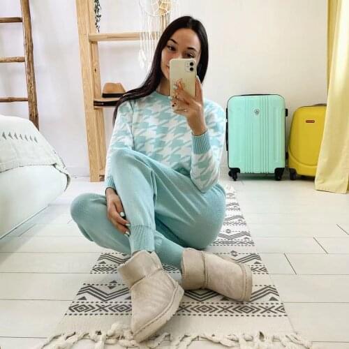 Snow Boots Womens Winter 2021 New Fashion Thick Soled Short Tube Plush Thick Warm Thick Soled Boots Womens Boots