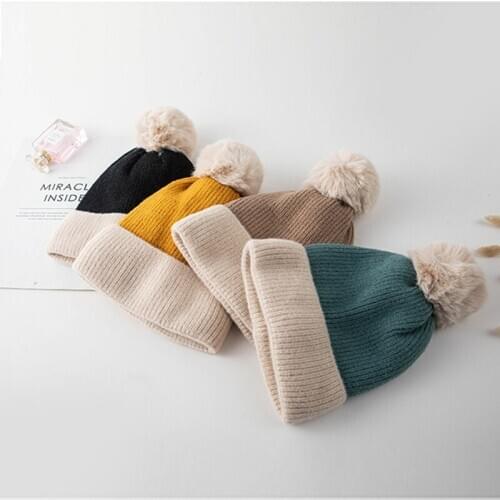 2020 Hairball Knitted Hat for Women Rolled Cuff Beanies Autumn Winter Warm Bonnets Fashion Thicken Plush Wool Cap Lady Mix Color
