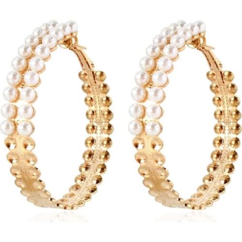 Vintage Simple Pearl Circular Earrings Womans Temperament Earrings Fashion Gold-Plated Ear Studs Female Party Wedding Jewelry