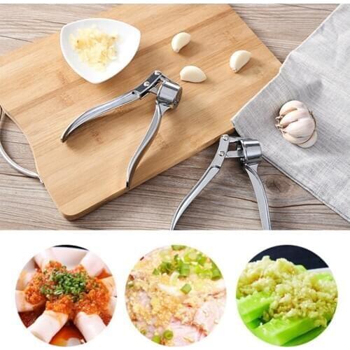 1PC Stainless Steel Garlic Press Crusher Kitchen Cooking Vegetables Ginger Squeezer Masher Handheld Ginger Mincer Tools Grater