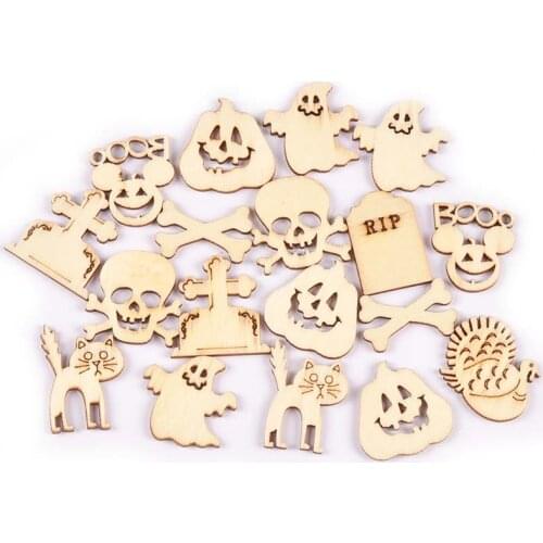 50Pcs Random Mix Halloween Wood Slices DIY Crafts Supplies Handmade Scrapbooking Wooden Ornaments Home Decor Accessories 20-35mm