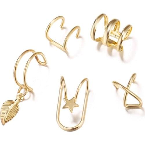 Fashion Ear Cuffs Leaf Clip Earrings for Women No Piercing Fake Cartilage Earring Leaf Ear Cuff Clip Earrings Jewerly Gift