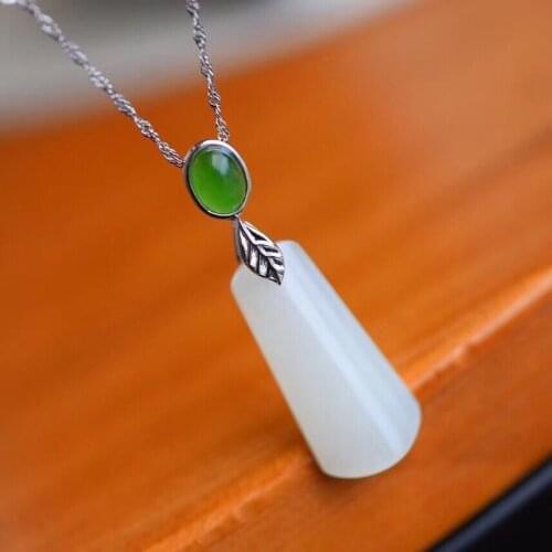 Natural Hetian Jade S925 Sterling Silver Exquisite Small Leaf Pendant Natural Egg Noodles Jasper Lucky Pendant Pendant Ornaments
