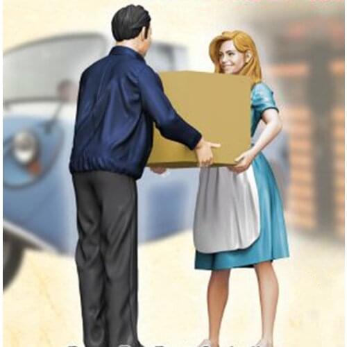 Unassambled 1/24 modern House people (2 Figures) (NO BOX ) Resin figure miniature model kits Unpainted