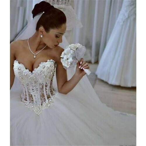 Luxury Beading Ball Gown Saudi Arabia Wedding Dresses Sweetheart Dubai Bling Bridal Gowns