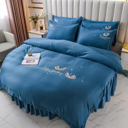 New Style Round 4Pcs Bed Skirt Fitted Sheet Duvet Cover Pillowcase Romantic Solid Color Embroidery Washed Silk Bedding Set