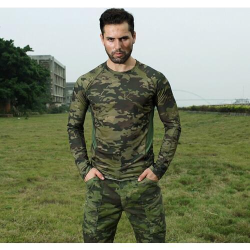 WOLF ENEMY Hiking T-shirts