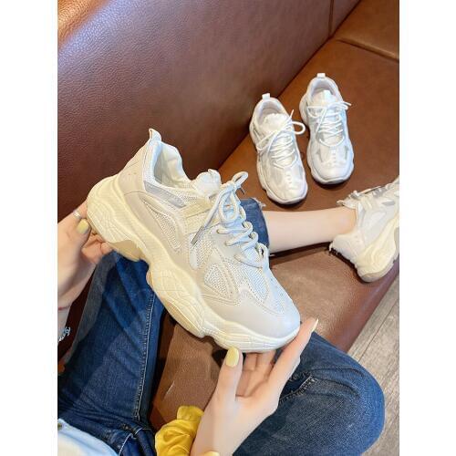 Womens shoes breathable 2020 autumn new Korean version of the wild thick bottom student sports shoes small shoes running shoes