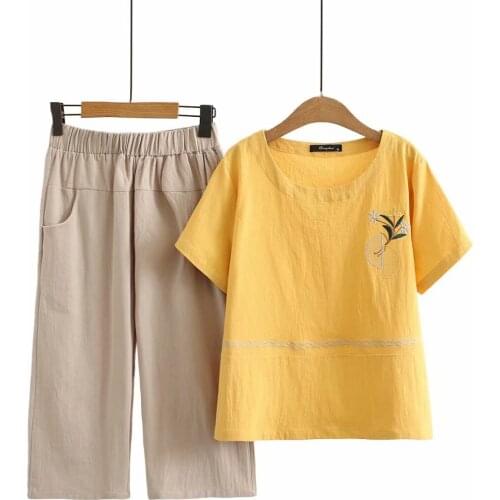 Plus size Navy yellow short sleeve O-Neck Embroidery tshirts & Elastic waist pants women sets 2021 summer ladies 2 pieces female