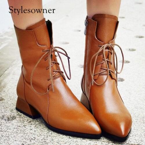 Stylesowner 2018 Luxury Brand Woman Boots Black Solid Color Low Heels Retro Martin Boots Pointed Toe Genuine Leather Boots