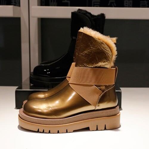 Womens fur all-in-one snow boots 2020 new short tube inner heightening wool warmth platform riding boots