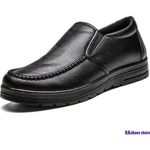 Men Loafers Light Leather Casual Shoes Autumn Male Outdoor Walking Shoes Comfortable Mens Sneakers Soft Loafers Mens Shoes