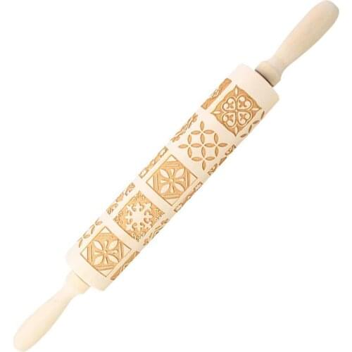 2020 New Christmas Embossed Rolling Stick Natural Wood Sturdy And Non-sticky Roller Embossed Exquisite Rolling Pin For Gift