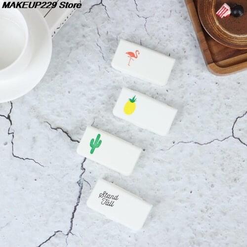 3 Grids Clips Holder Dispenser Desk Set Supplies Tablet Container Dispenser Portable Battery Storage Box Case Pill Box Splitters