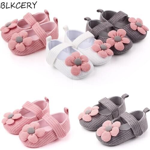 Brand Newborn Baby Princess Shoes Fashion Walkers Autumn Infant Girl Casual Shoes Spring Toddler Knitted Flower Shoes for 1 Year