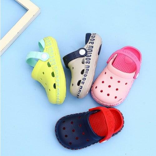 2021 Pure Color Child Sandals High Quality Thick Bottom Kids Summer Baby Boys Girls Flat Toddler Garden Shoes Mules Slippers