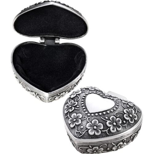 Vintage Jewelry Box Antique Heart Shaped Treasure Organizer Classic Heart Shape Metal Gift Box for Valentines Day Mothers Day