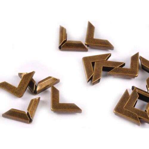 50Pcs DIY Scrapbooking Accessories Bronze Metal Book Corners Trilateral Albums Menus Corner Protectors For Decor 16x16x3mm C1111