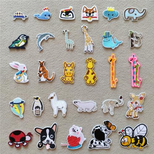 Cartoon Giraffe Patches for Clothes DIY Stripes Iron on Transfer Appliques Clothing Stickers Anime Animals Embroidery Badges