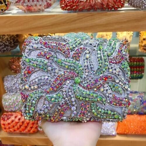 Women Multicolor Colorful Shoulder Handbags Girls Hard Case Wallets Purse for Wedding Evening Clutch Bags with Chain Pouch Pack