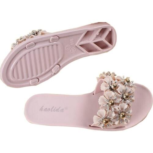 New 2020 Fashion Womens Slippers Seven Flowers Casual Sandals Waterproof Non-slip One-shaped Flat with Beach Tide Womens Shoes