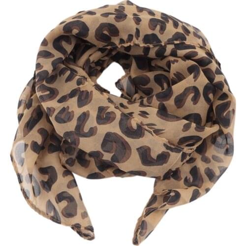 2020 Square Scarves Muslim Fashion Design Long Sexy Leopard Scarf Women Warmth Animal Print Leopard Shawl Winter Foulards