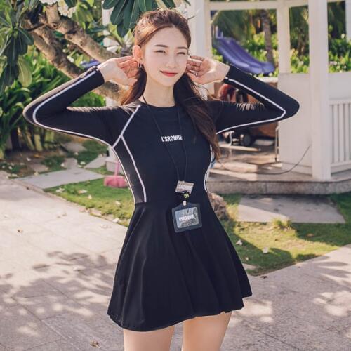 Beachwear 2019 Surf Shirt Woman Swimwear Rash Guards High Waist Swimsuit Dress Plus Size Swim Korea New Split Women Long Sleeve