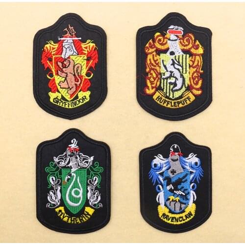 4PCS Anime Badges Patches Patron Saint Crown Eagle Embroidery Patches Iron on Clothes Applique Shirt Jeans Clothing Accessories