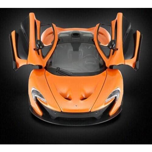 1:24 Die Casting Simulation Alloy Sports Car Static Car Model Three Doors Can Open Racing Childrens Toys Car Collection Gifts