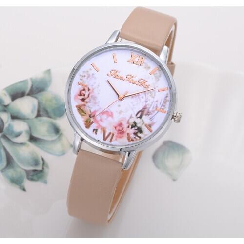 Girl Luxury Watch Women Fashion Embossed Flowers Small Fresh Printed Belt Dial Watches Female Student Quartz Clock Gift orologio
