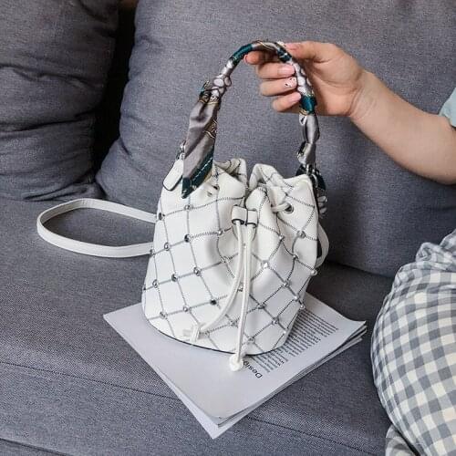 Women Rivet Bucket Bag PU Leather Shoulder Bag Ladies Crossbody Messenger Tote Bags