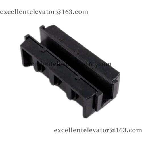 KM51000154V000 Elevator 3 in 1 Guide Shoe Insert Rubber and Plastic 16mm Length 130mm