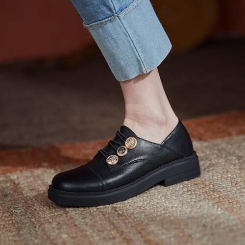 Women pumps Genuine Leather shoes plus size 22-26.5cm Cow split leather Elastic metal buckle sports and leisure platform shoes