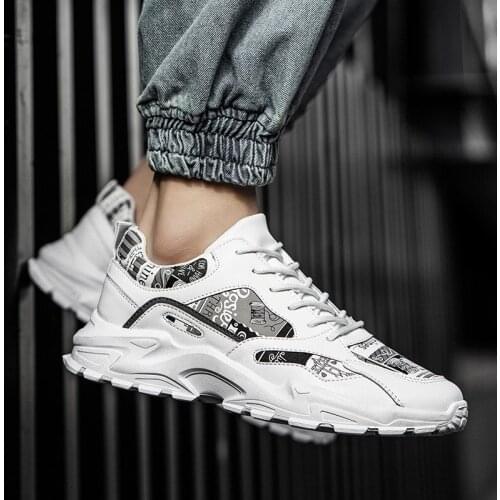 Mens Shoes Male Casual Sneakers 2021 Spring Autumn Running Shoes Light Breathable Fashion Men Non-Leather Casual Shoes