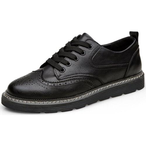 2021Casual Leather Business Casual Shoes Chaussures Homme Luxe Zapatos De Hombre Buty Meskie Bullock Mens Shoes