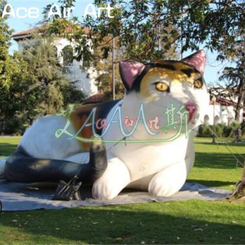 Custom lifelike 5M L big inflatable cat lying on lawn animal model for advertising/outdoor yard ground decoration