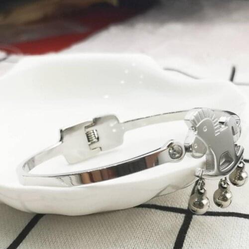Horse European and American classic brands luxury woman bangle steel