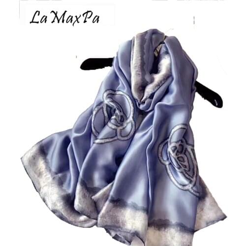 LaMaxPa 2018 New Women Silk Imitation Scarf Noble Gorgeous Shawl Literature Art Style Scarf Mujer Elegante Chal Lady Soft Schal