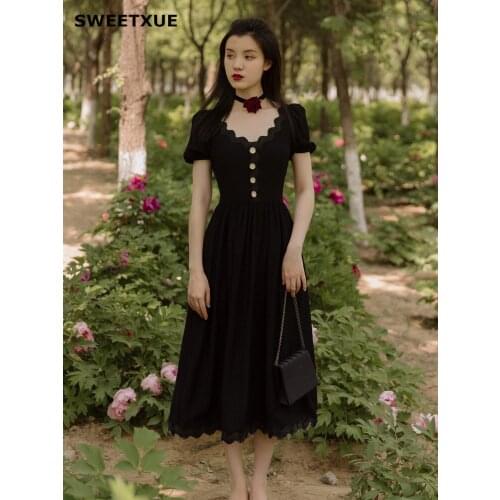 SWEETXUE Women Summer French Retro Black Bubble Sleeve Dress Temperament Dress Sexy V-neck Short Sleeve Fashion Dress