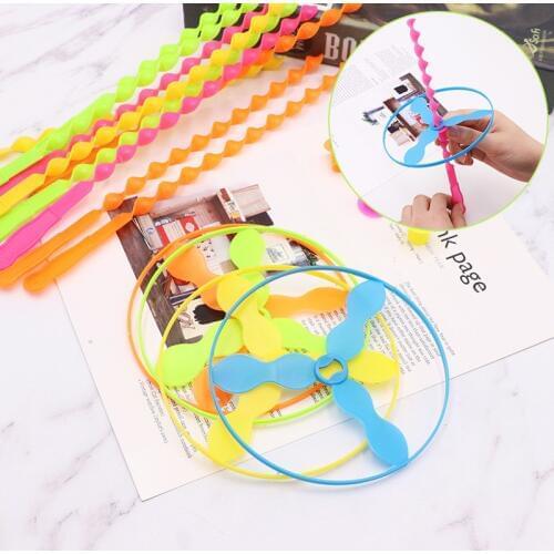 10PCS Outdoor innovative Bamboo Baby Flying Toys Dragonfly Saucer Safety Colorful UFO 2-15Y Toddler Toys Funny Sports Nice Gifts